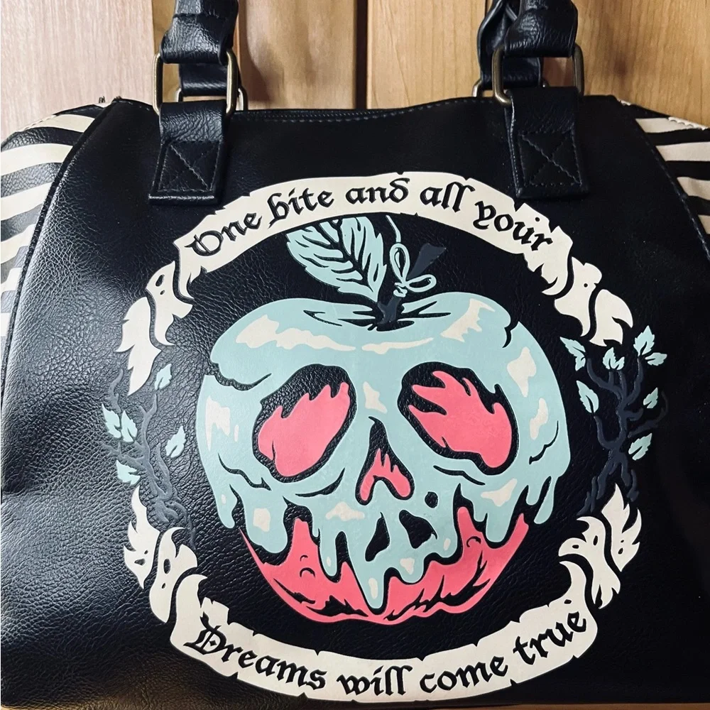 EUC Black / White Striped Loungefly Snow White Poisoned Apple Purse / Wallet - Picture 13 of 15